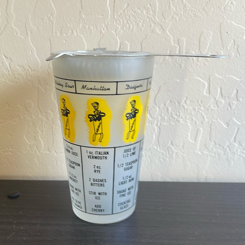 1950’s Vintage Drink Shaker